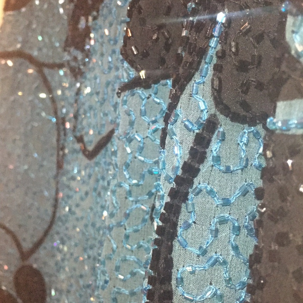 Beautiful Blue and Black Retro print sequins dress